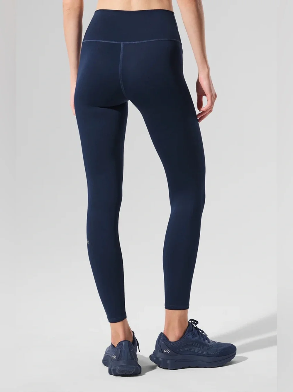 Alo Yoga 7/8 High-Waist Airlift Legging in Navy Size Small